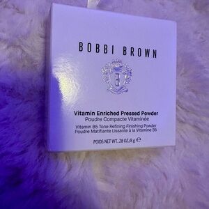 Bobbi Brown Vitamin Enriched Pressed Powder -  Neutral